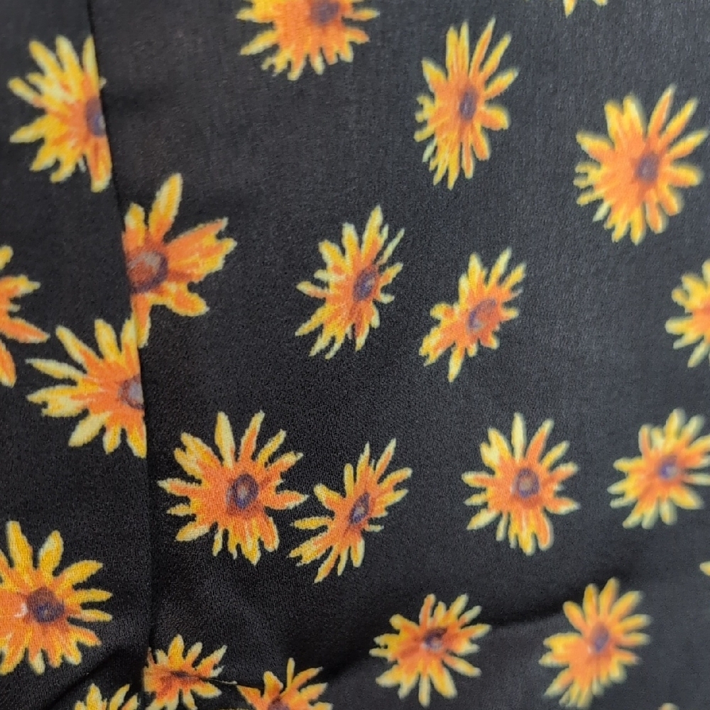 WeWoreWhat Cowl Ditzy Daisies Midi Dress - Picture 9 of 15